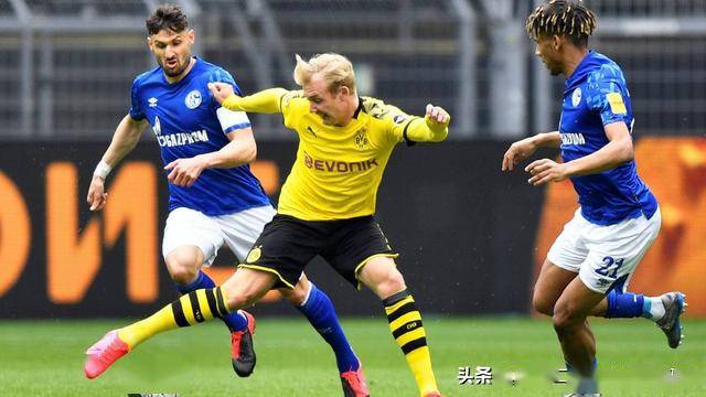  多特蒙德新星哈兰德破门，助球队逆转法兰克福  