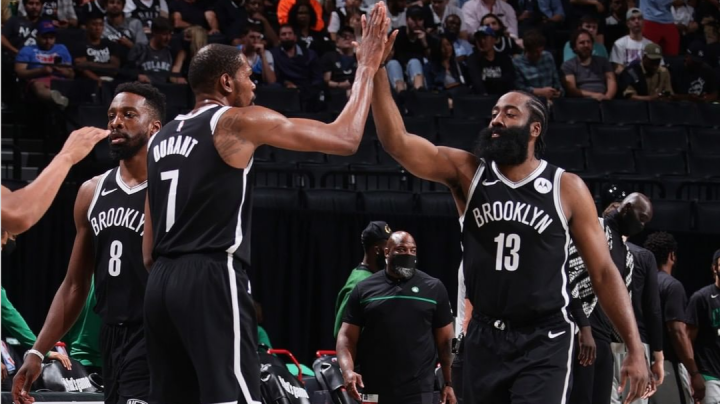  篮网交易获哈登重组三巨头  